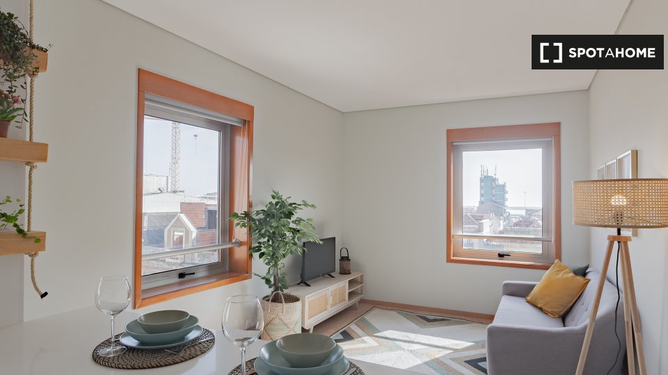 Apartment Porto, 1 bed — photo 1