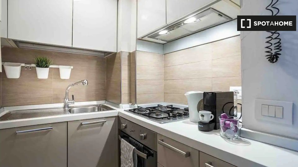 Apartment Milan, 1 bed — photo 11