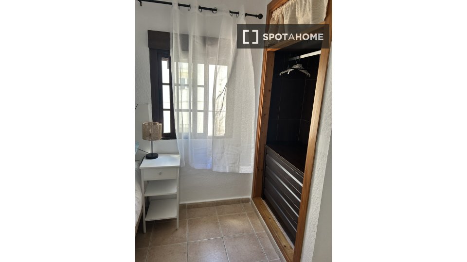 Apartment Cadiz, 2 beds, 70m² — photo 8