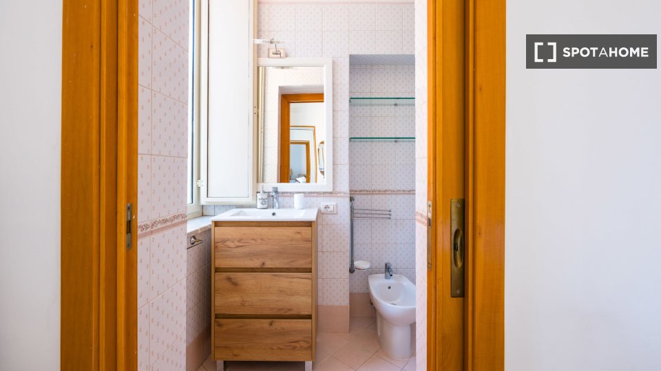 Apartment Naples, 2 beds, 83m² — photo 6