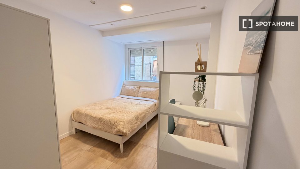 Double room Valencia, 6 beds — photo 10