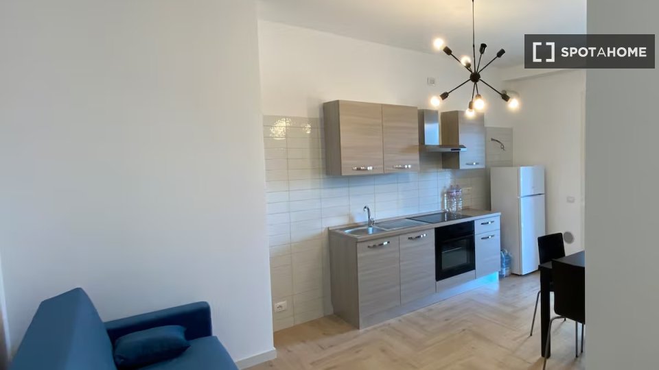 Double room Milan, 2 beds, 70m² — photo 8