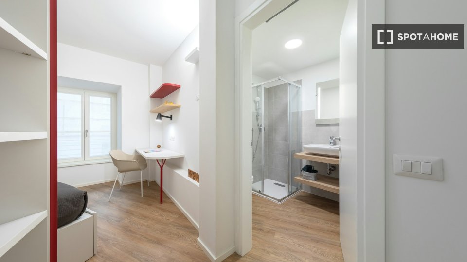 Double room Trento, 8 beds — photo 20