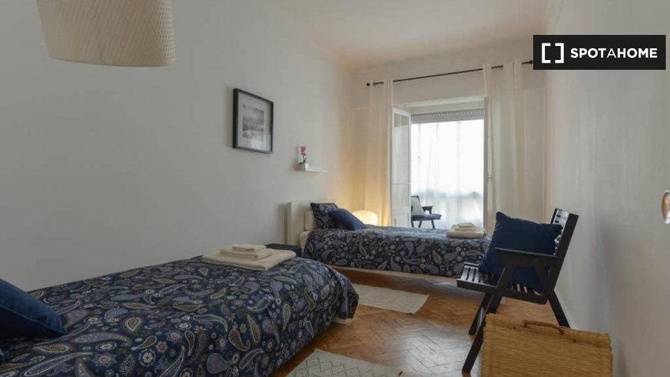 Apartment Lisbon, 2 beds — photo 10