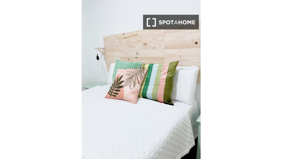Apartment Santa_Cruz_De_Tenerife, 4 beds, 120m² — photo 18