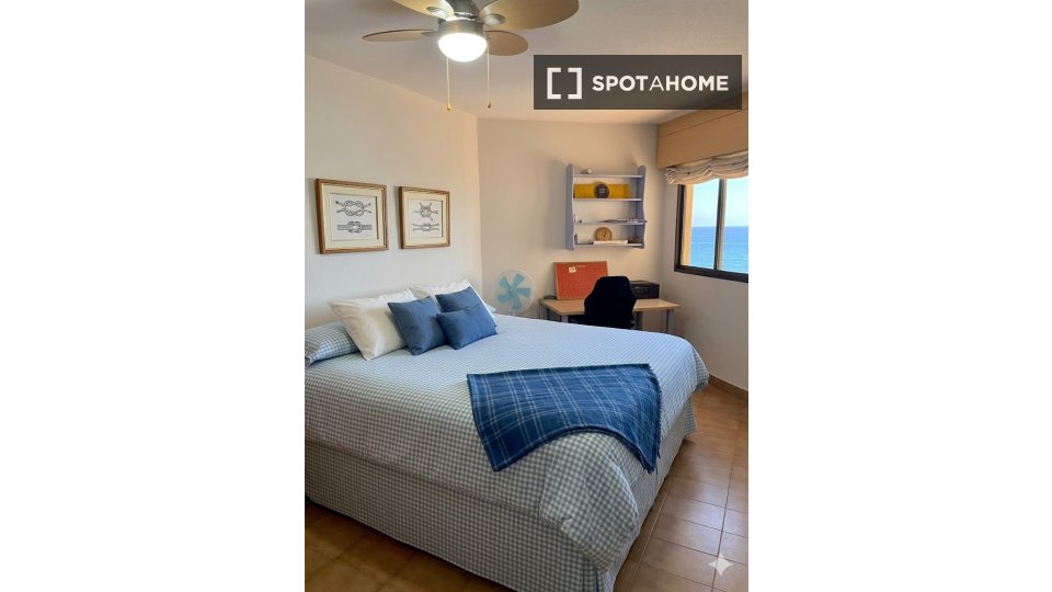 Apartment Granada, 3 beds, 100m² — photo 9