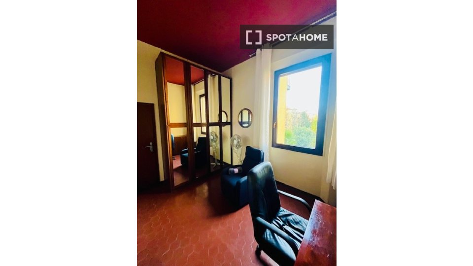 Double room Bologna, 3 beds — photo 2