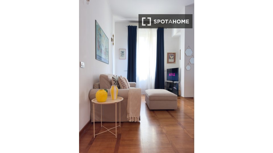 Apartment Milan, 1 bed — photo 35