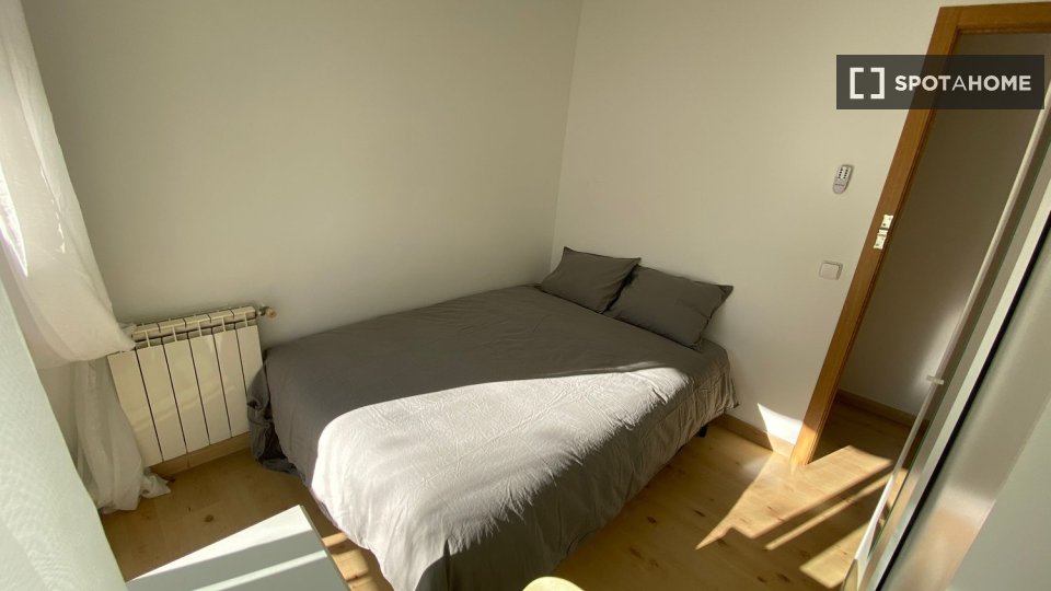 Double room Madrid, 4 beds — photo 9