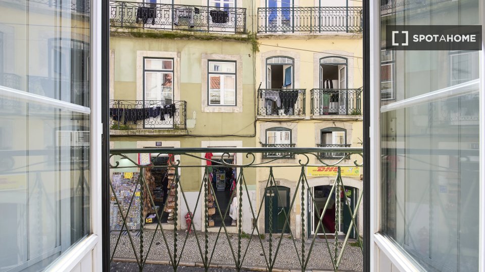 Double room Lisbon, 13 beds — photo 5