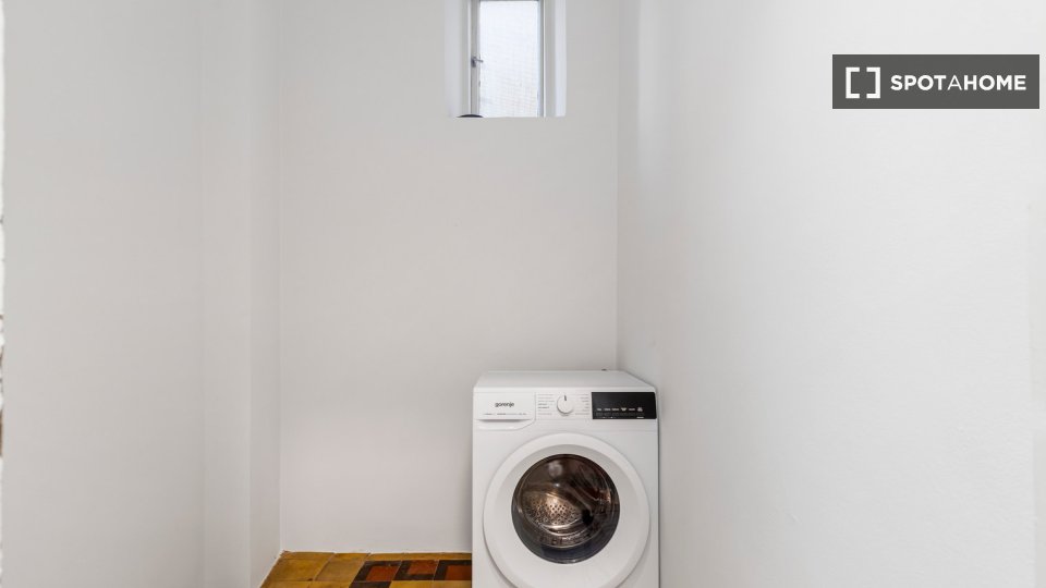 Apartment Vienna, 2 beds, 99m² — photo 4