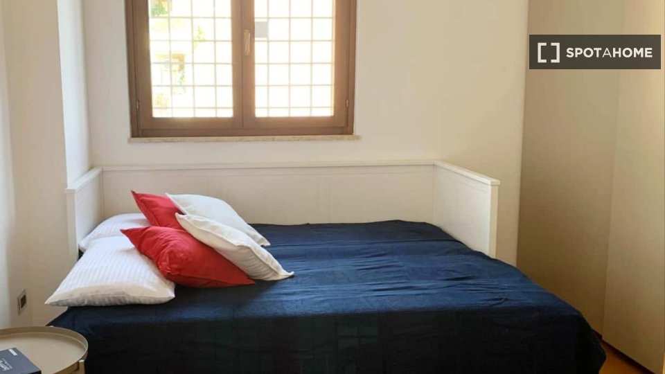 Apartment Rome, 2 beds — photo 8