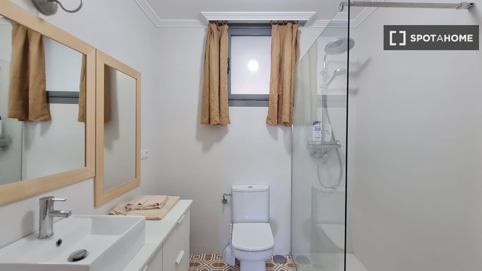 Apartment Vigo, 3 beds, 130m² — photo 8