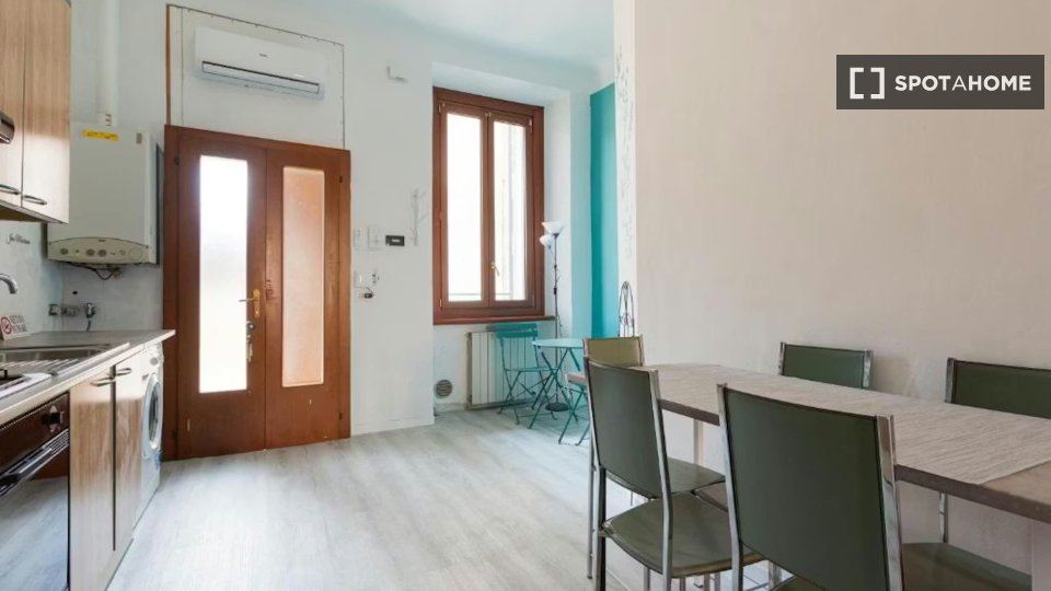 Apartment Milan, 1 bed — photo 11