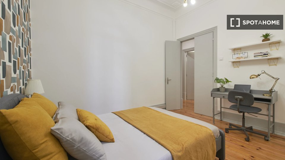Double room Lisbon, 10 beds — photo 4
