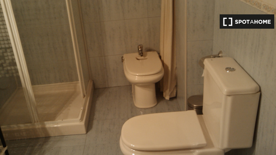 Apartment Madrid, 1 bed, 58m² — photo 11