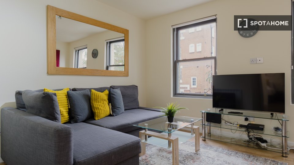Apartment London, 1 bed — photo 2