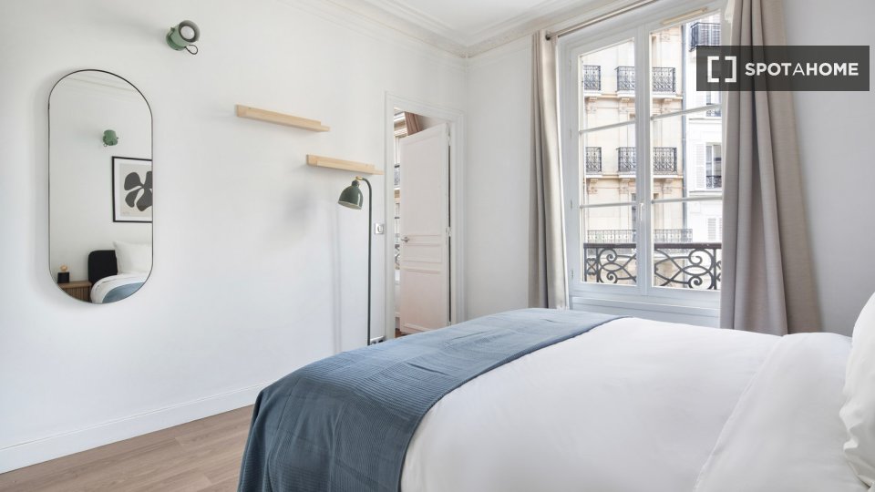 Apartment Paris, 2 beds, 61m² — photo 17