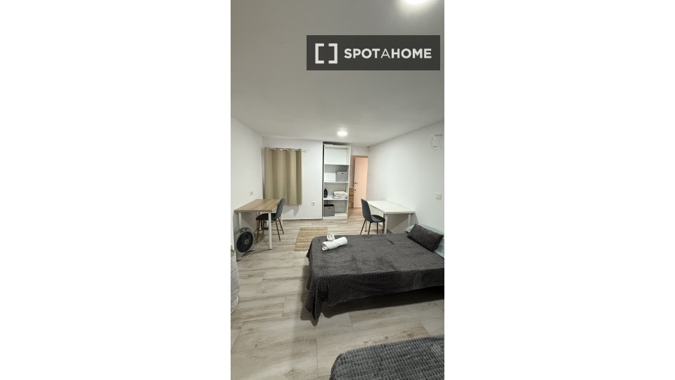 Double room Murcia, 5 beds, 170m² — photo 36