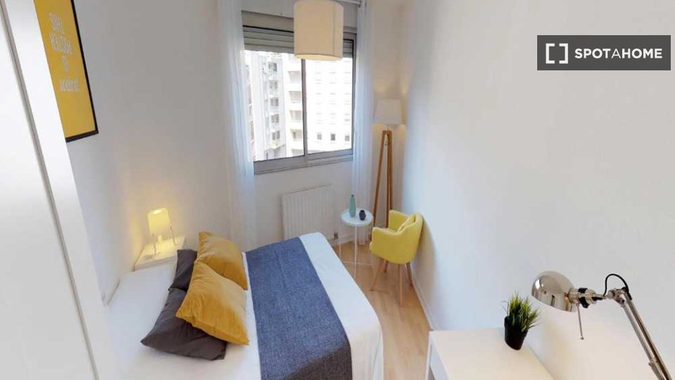 Camera doppia Lione, 5 camere, 100m² — foto 37