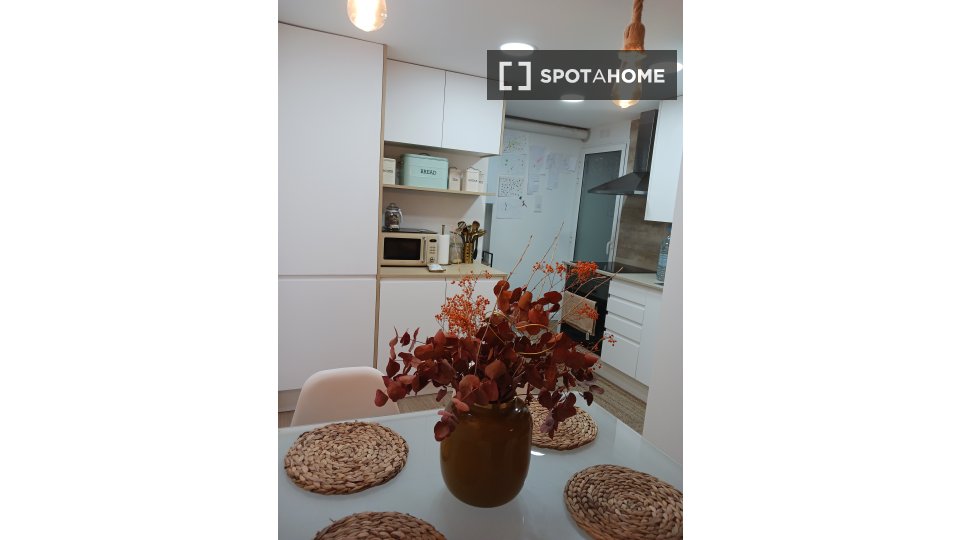 Se alquila habitación en Montcada i Reixac, Barcelona
