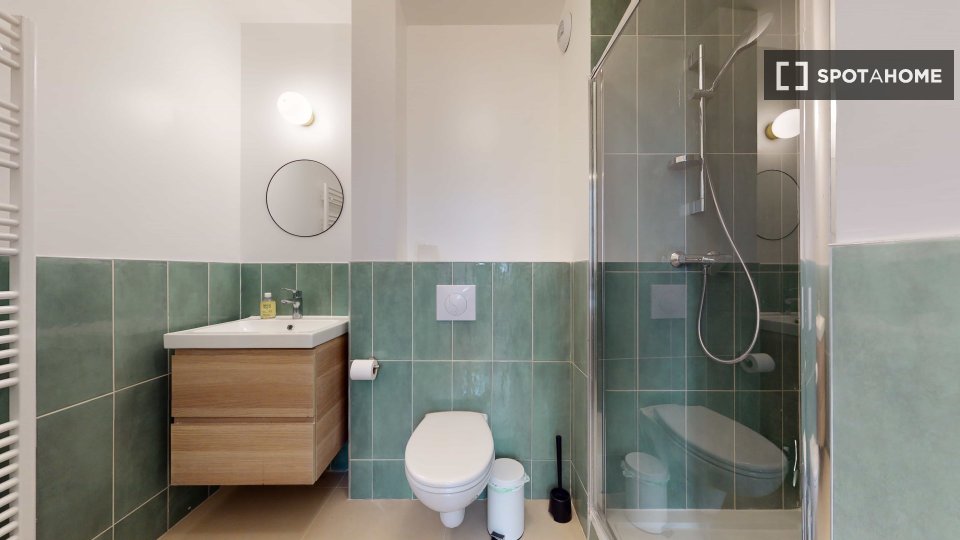 Double room Marseille, 14 beds — photo 12