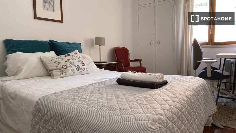 Double room Lisbon, 4 beds, 100m² — photo 19