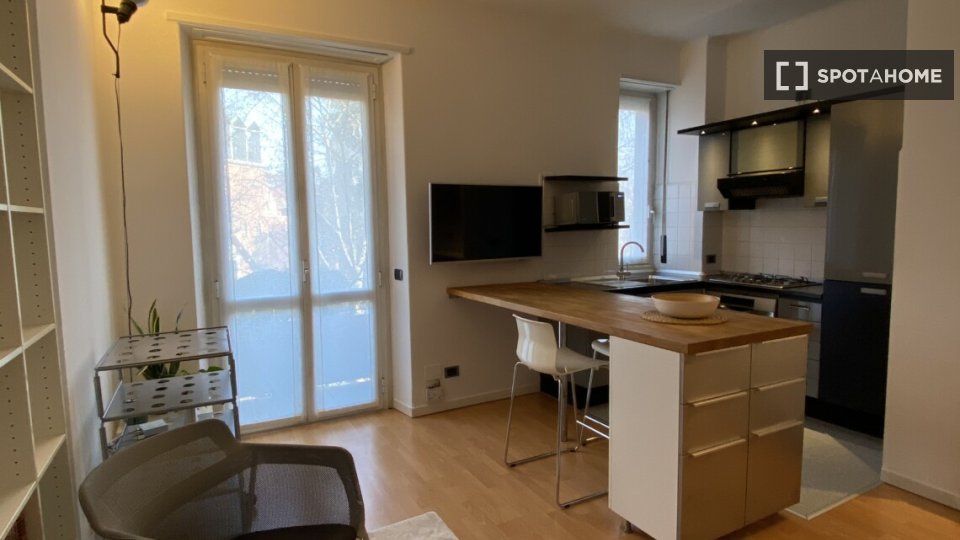 Apartment Milan, 1 bed, 60m² — photo 1