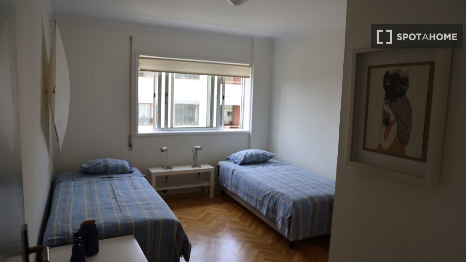 Apartment Porto, 4 beds, 165m² — photo 2