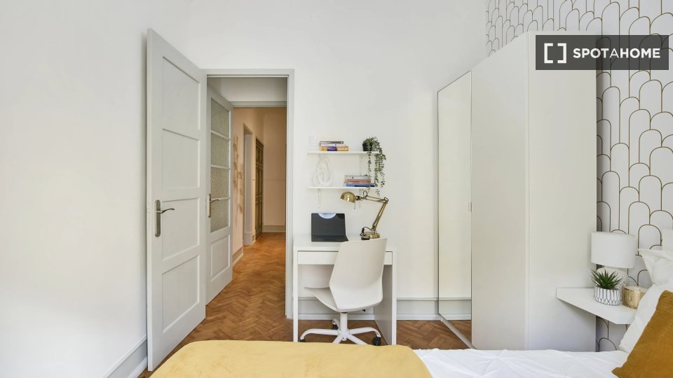 Double room Lisbon, 7 beds — photo 12