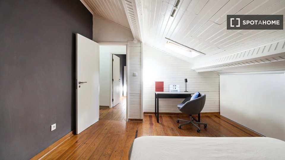 Double room Lisbon, 13 beds — photo 3