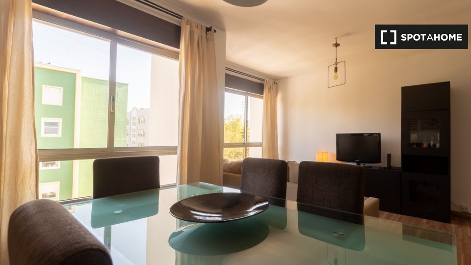 Apartment Porto, 3 beds, 100m² — photo 19