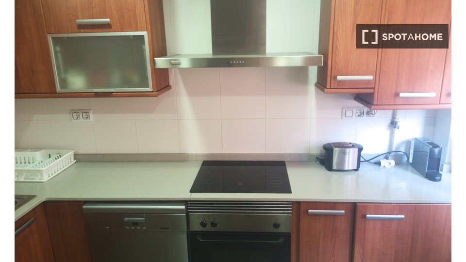 Apartment Barcelona, 3 beds, 90m² — photo 4