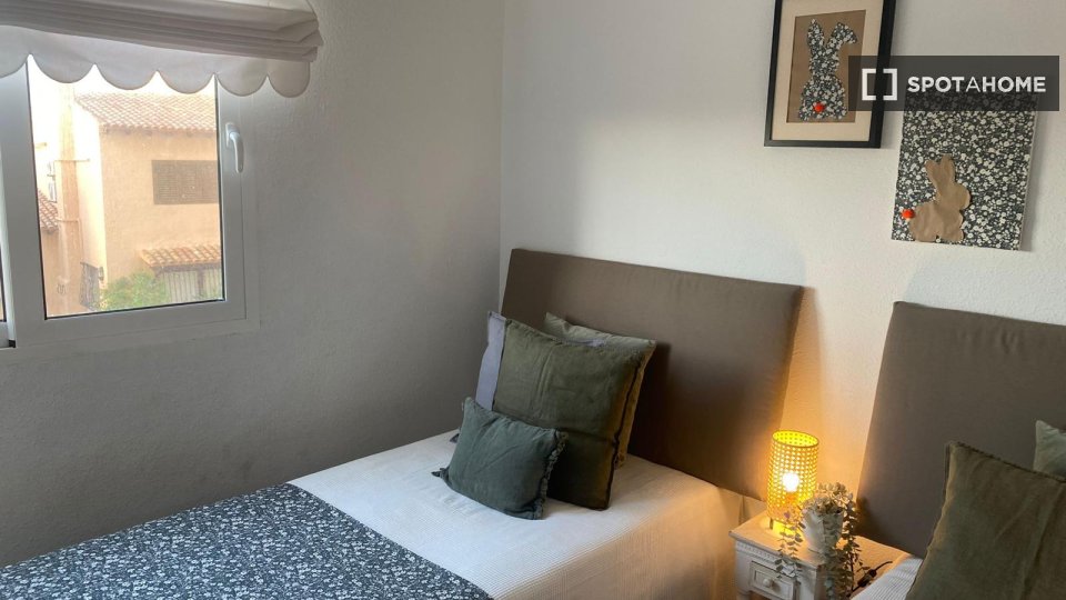 Apartment Valencia, 3 beds, 90m² — photo 8