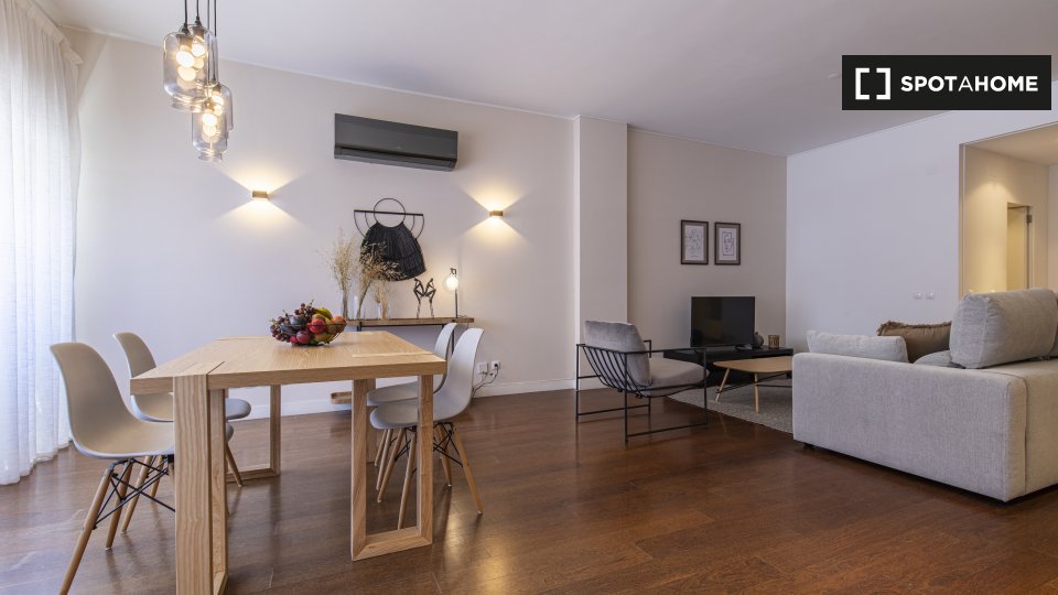 Apartment Lisbon, 1 bed — photo 7