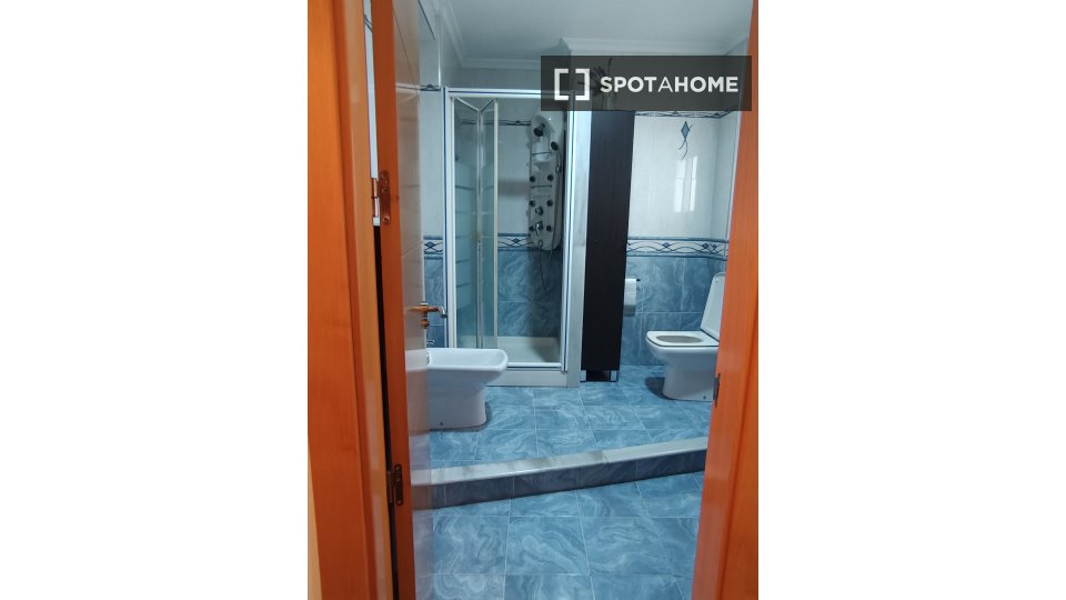 Apartment Valencia, 2 beds, 80m² — photo 12