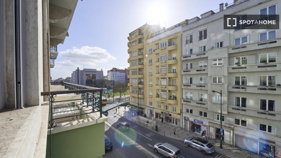 Double room Lisbon, 7 beds — photo 15
