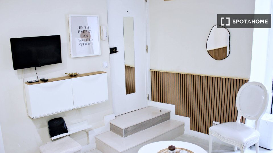 Apartment Lisbon, 1 bed, 32m² — photo 50