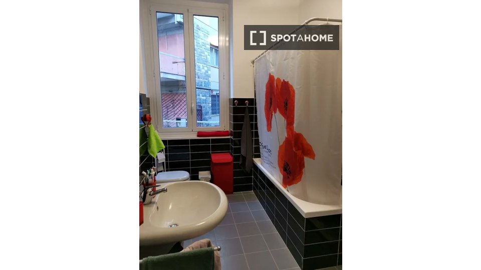 Double room Genoa, 4 beds — photo 5