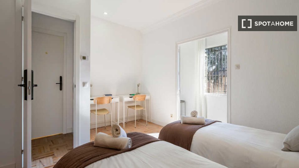 Camera doppia Madrid, 34 camere — foto 18