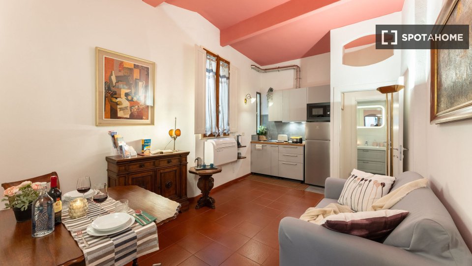 Apartment Florence, 1 bed, 40m² — photo 1