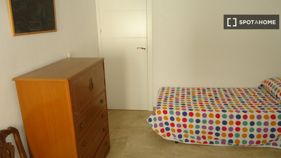 Habitación en piso compartido en Córdoba