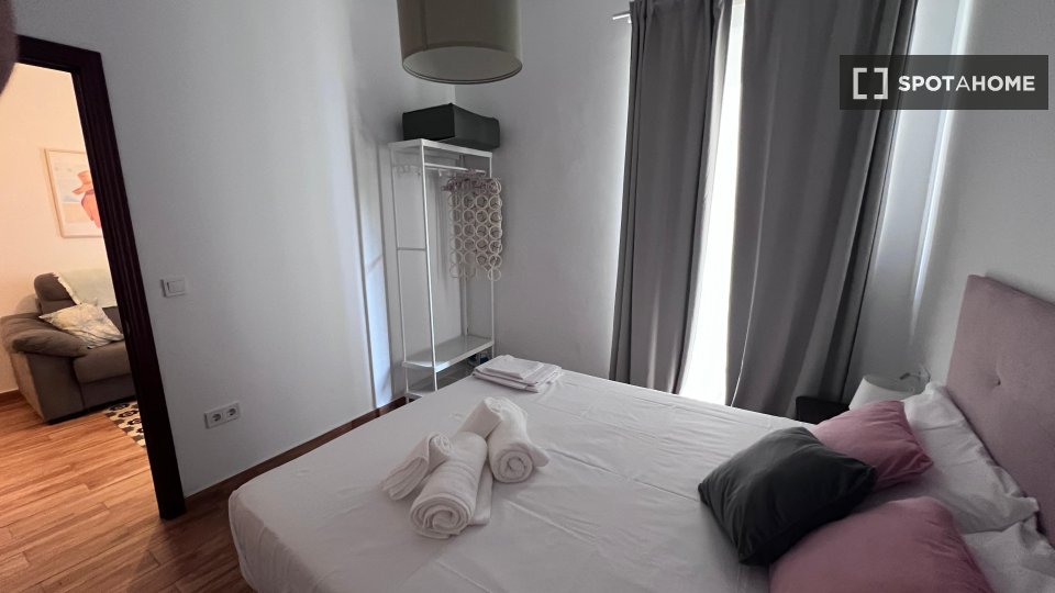 Apartment mono Seville — photo 2