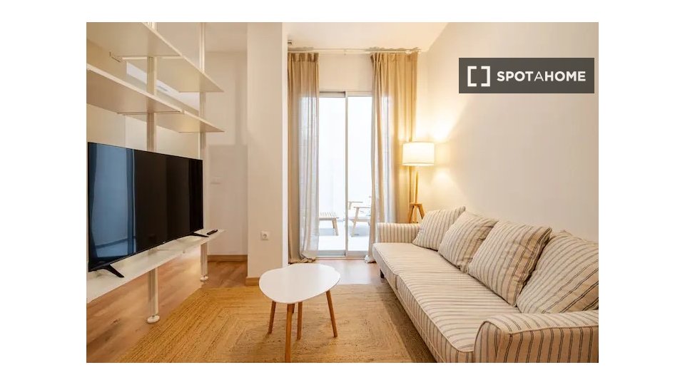 Appartamento con 2 camere da letto in affitto a El Mercat, Valencia - en Valencia