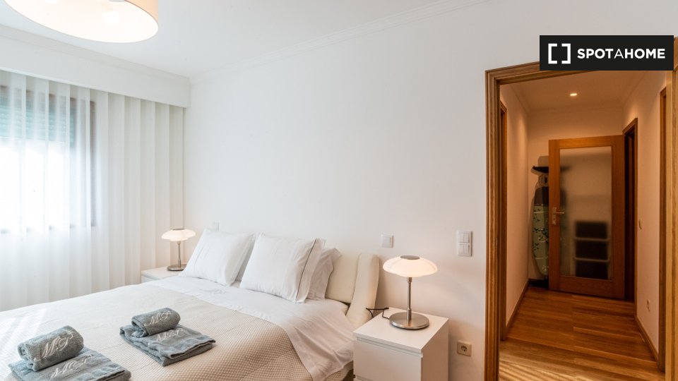 Apartment Porto, 2 beds, 90m² — photo 12