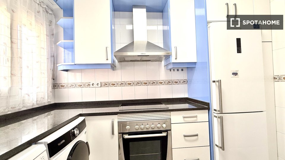 Apartment Madrid, 3 beds, 99m² — photo 13