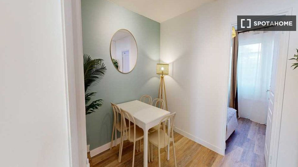 Double room Paris, 5 beds, 100m² — photo 12