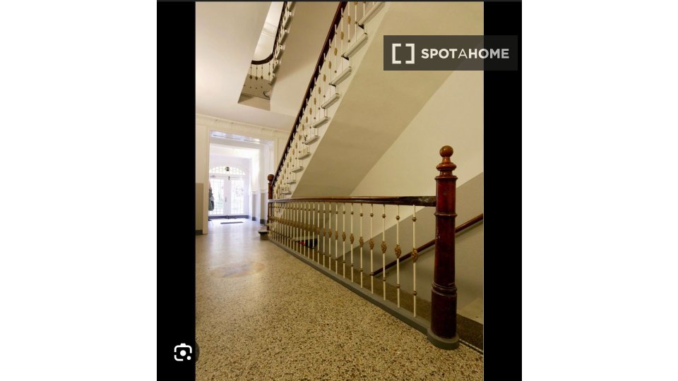Apartment Hamburg, 2 beds, 85m² — photo 1