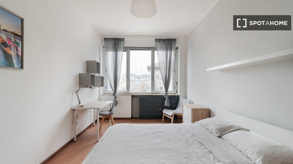 Double room Milan, 12 beds, 304m² — photo 14