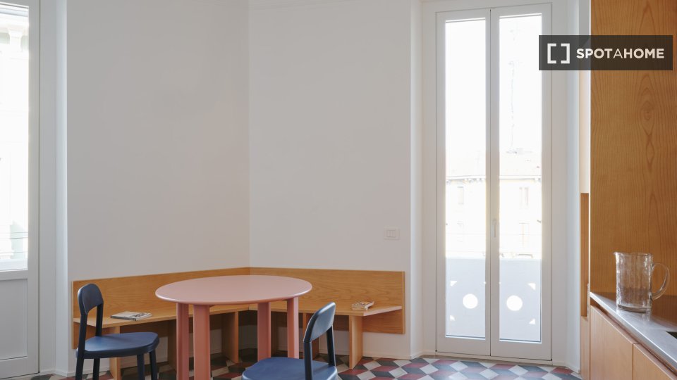 Apartment Milan, 1 bed, 55m² — photo 1